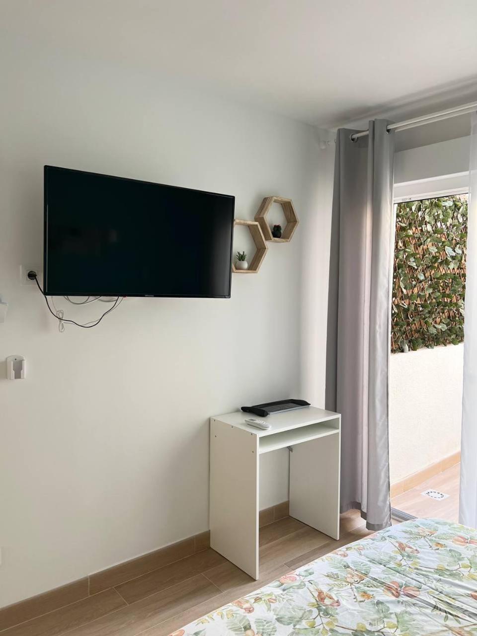 Pension Alicante Bergez Екстер'єр фото