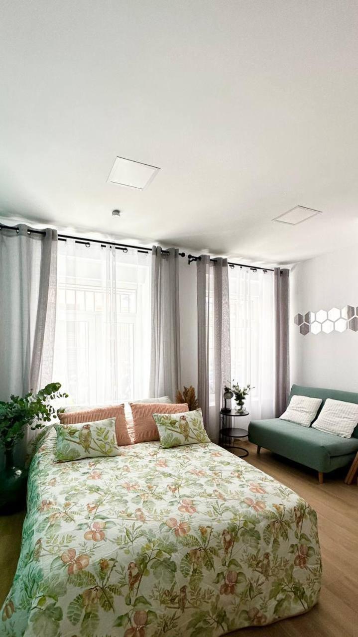 Pension Alicante Bergez Екстер'єр фото